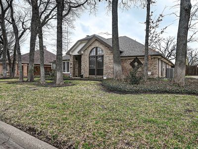 1916 Mill Run Dr, Arlington, TX, 76006
