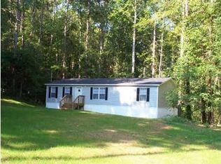 953 Lakeside Trl, Martin, GA 30557