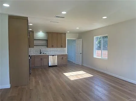 Living and Kitchen Areas