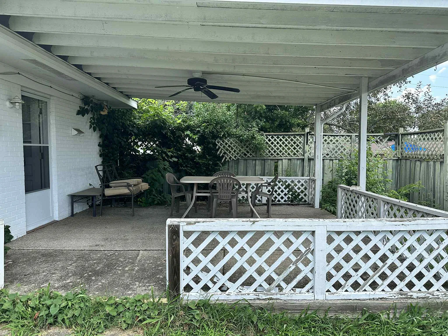 2 bed, 1025 sqft, $995 — Photo 3