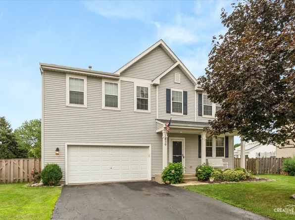 830 Valley Stream Dr, Hampshire, IL 60140