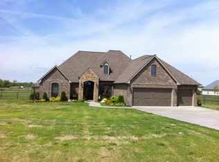16808 S 9th Ave W, Glenpool, OK 74033