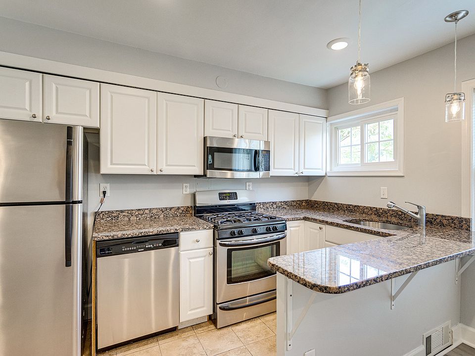 1st image of 1931 & 1941 N Cameron St #7