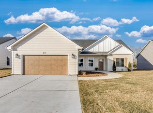 617 S Sweetwater Cir, Maize, KS 67101