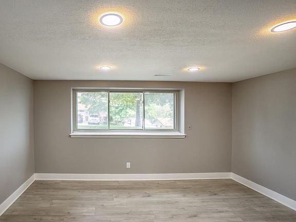 5th image of 1800 Wayne St APT 1