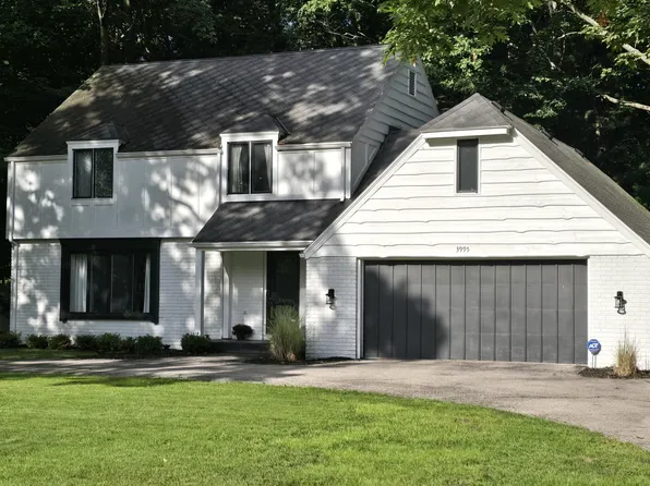 3995 Stryker Dr, Muskegon, MI 49441
