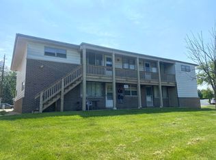 2902 N Rockwood Dr #A, Peoria, IL 61604