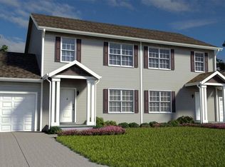 435 Bellflower Dr, Carlisle, IA 50047