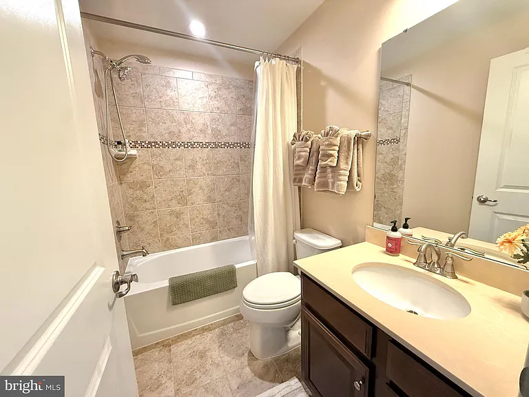 17875 Sugarberry Rd — Photo 24