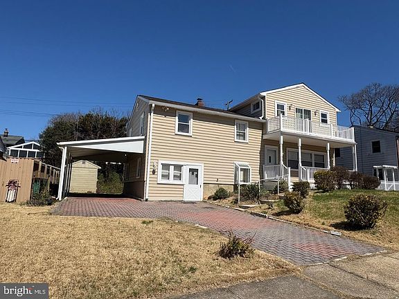 2nd image of 1920 Rollingwood Rd