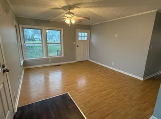 518 S Wooldridge Rd, Hopkinsville, KY 42240