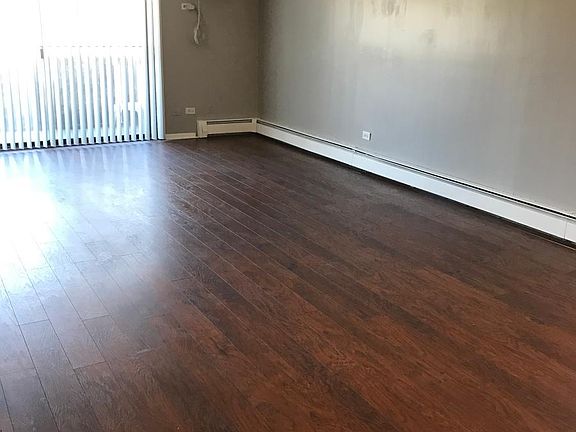 5th image of 1012 Centurion Ln