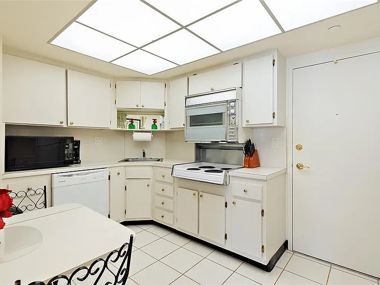 4010 Galt Ocean Dr #1609 — Photo 10