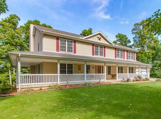 1534 Charmae Ln, Lacon, IL 61540