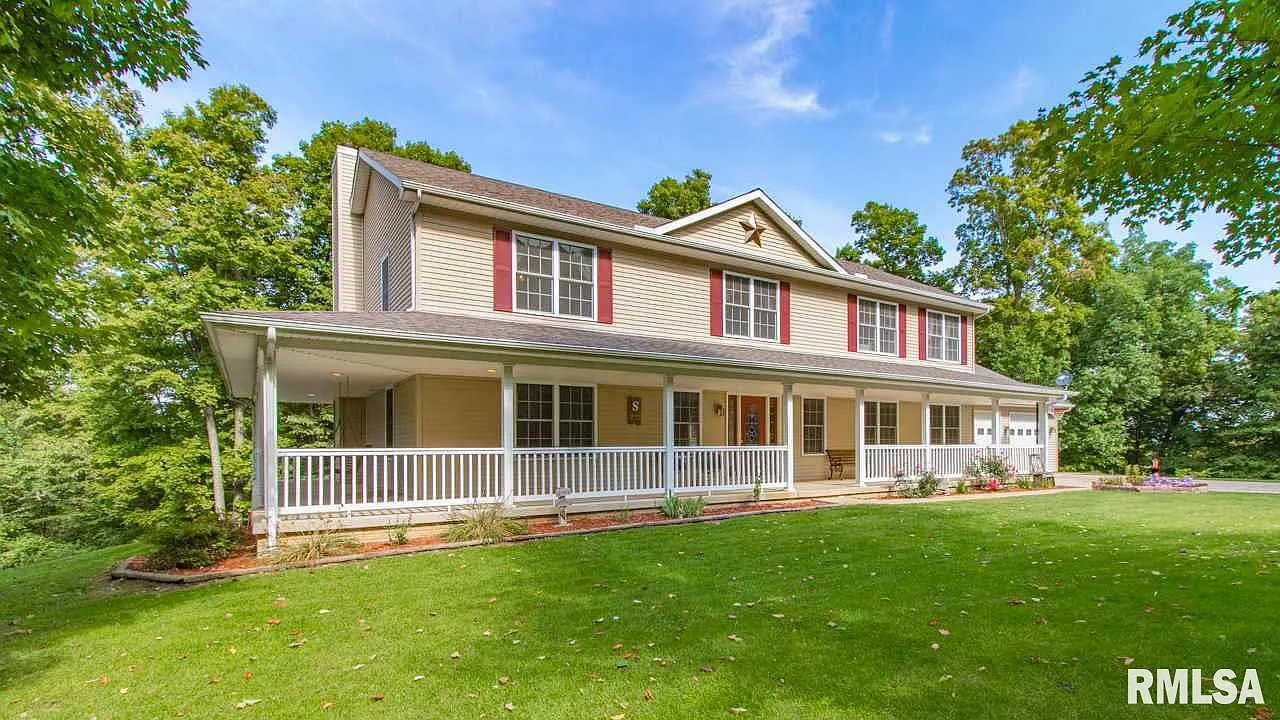 1534 Charmae Ln photo 1