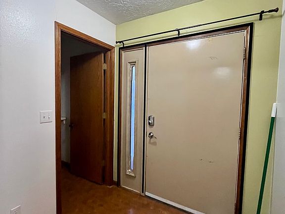 2nd image of 4936 Dartmouth Dr