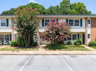 4706 Champion Ct, Greensboro, NC 27410
