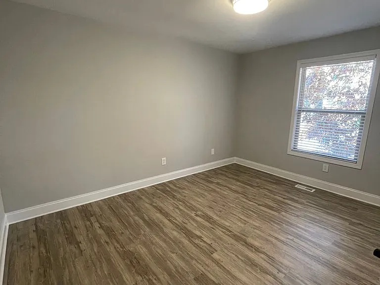 11104 Concord Woods Dr — Photo 25