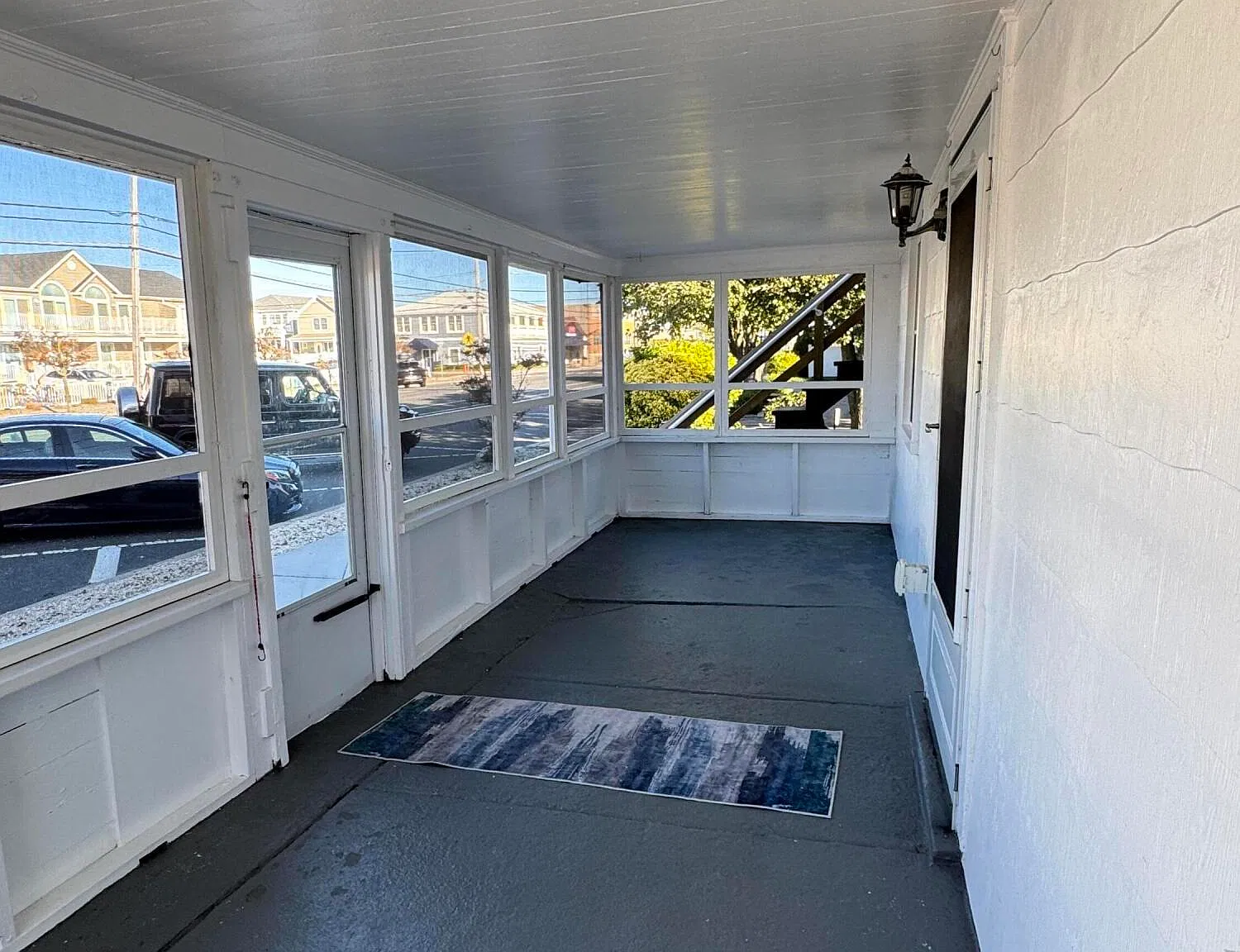 1 bed, 1123 sqft, $2,100 — Photo 3