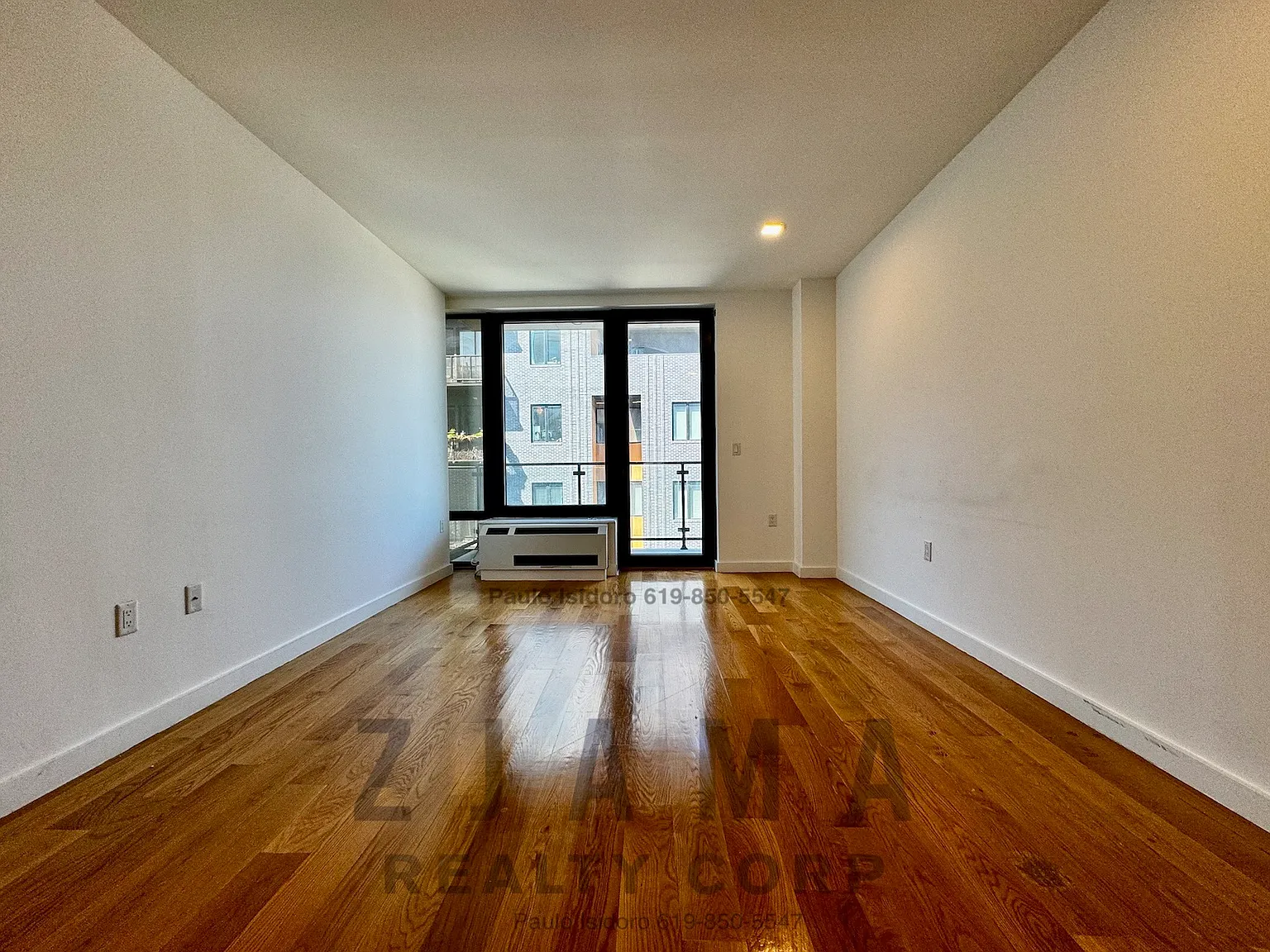 25 East 19th Street — Photo 4