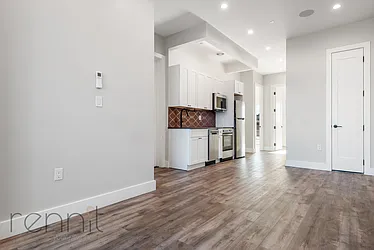 Rented by Rennit Inc.