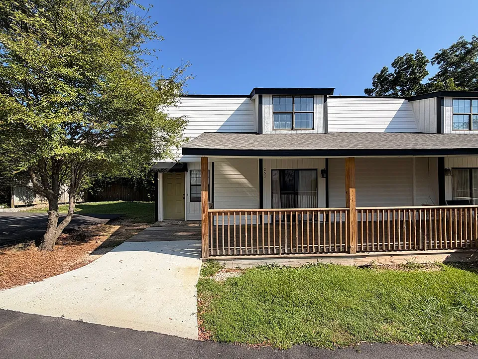 253 E Glenn Ave #A