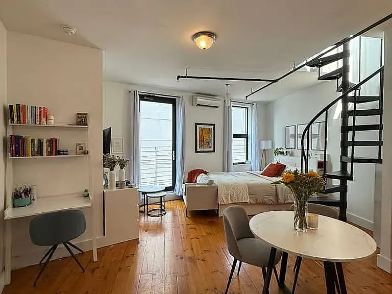 294 Graham Ave #4B — Photo 5