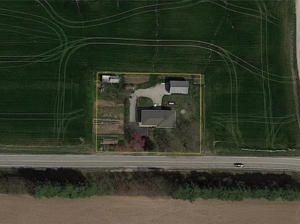4045 Hanover Rd, Columbia, IL 62236