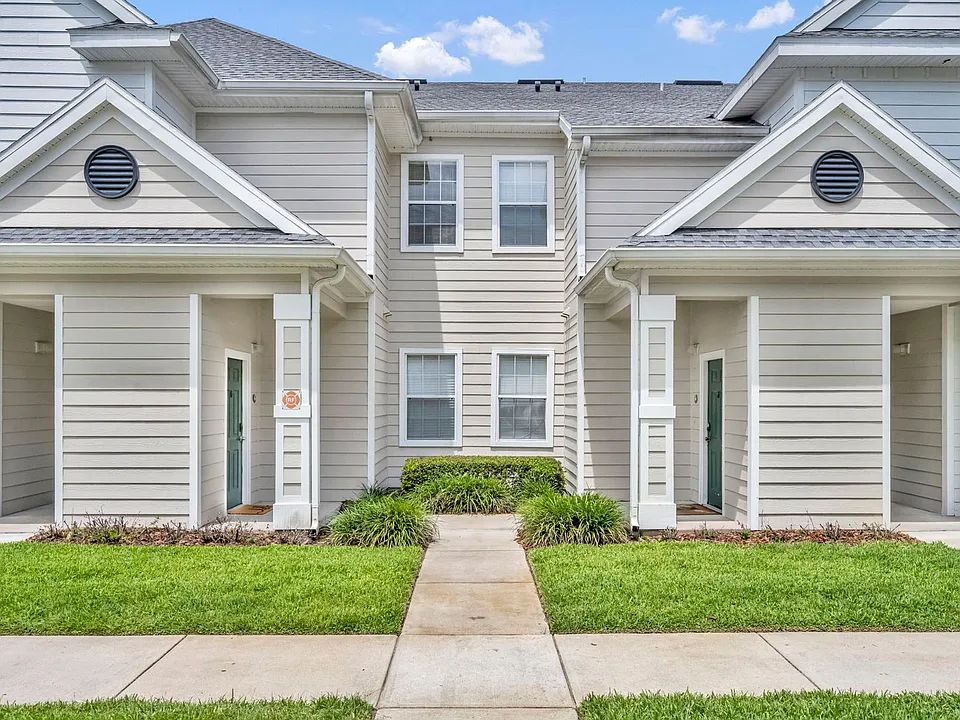 200 Southern Pecan Cir