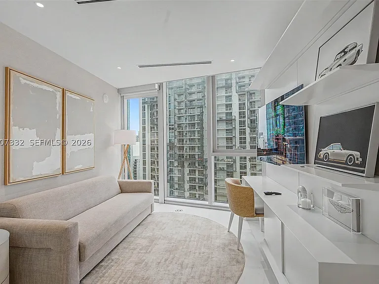 300 Biscayne Boulevard Way #3203 — Photo 31