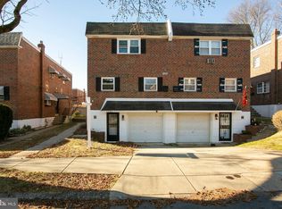 7332 Hiola Rd, Philadelphia, PA 19128
