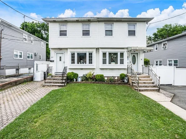 1097 Arden Avenue, Staten Island, NY 10312