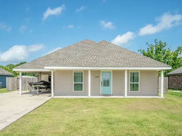 2590 Pineridge St, Thibodaux, LA 70301