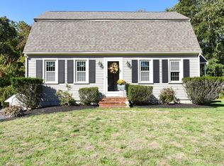22 Lakeside Ter, Hanson, MA 02341