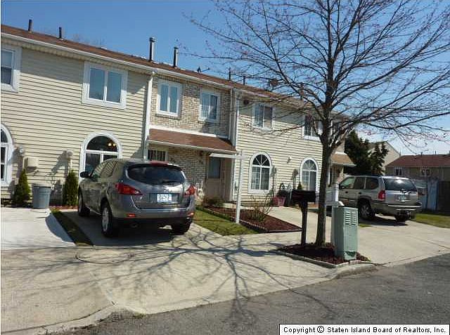 1st image of 24 Aye Ct
