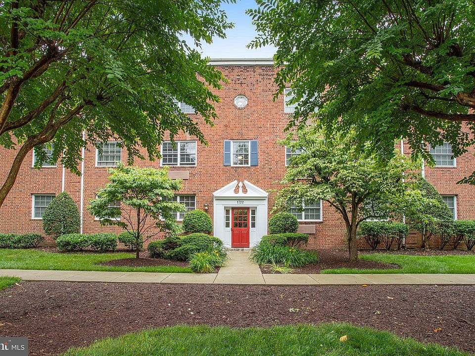 1st image of 1722 W Abingdon Dr APT 101