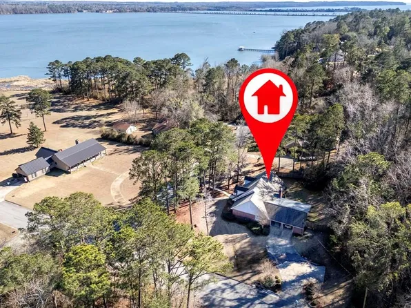 94 Clark Hill Dr, Eufaula, AL 36027