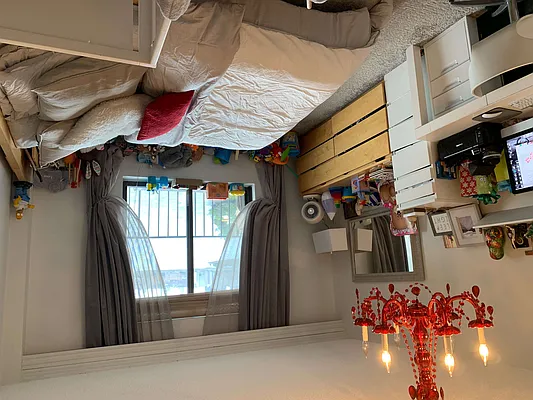 Rented by Compass | media 26