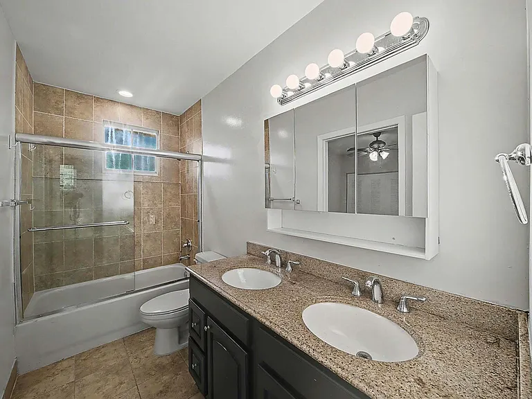 5789 Woodland Point Dr — Photo 51