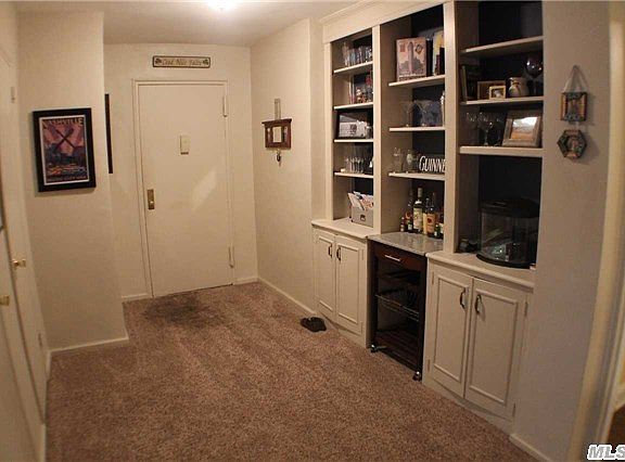 2nd image of 195 N Village Ave APT 22D
