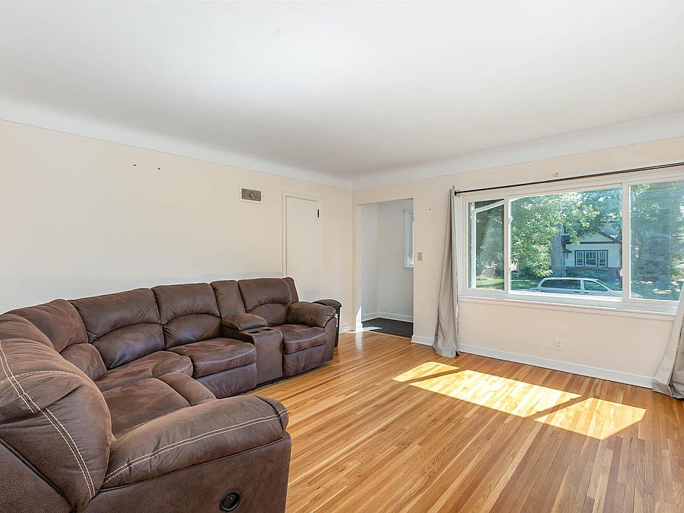 1st image of 3542 Girard Ave S