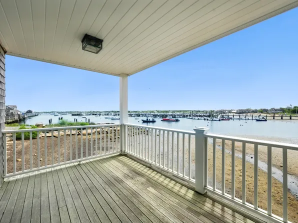 13 Commercial Wharf, Nantucket, MA 02554