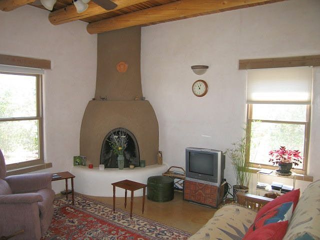 2nd image of 1380 Benny Ln