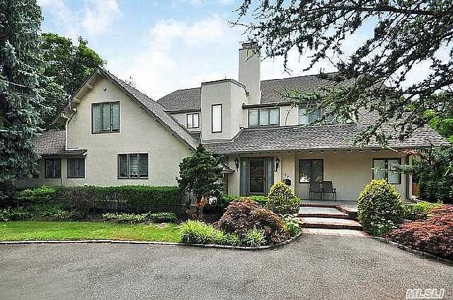 1st image of 27 Woodmere Blvd S