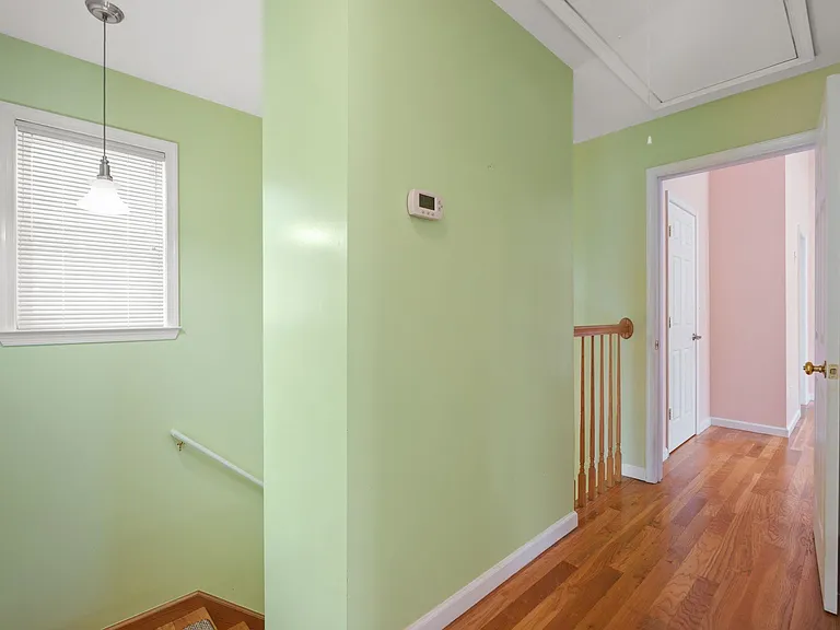13 Humphrey Ave #1 — Photo 15