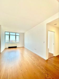40-26 College Point Blvd #1605, Flushing, NY, 11354