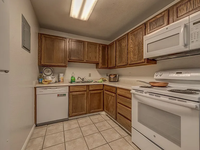 724 W 1720 N #216 — Photo 4