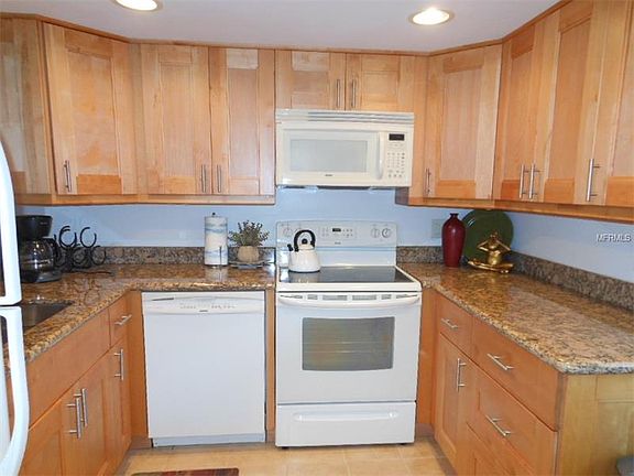 2nd image of 2614 Cove Cay Dr Unit 107