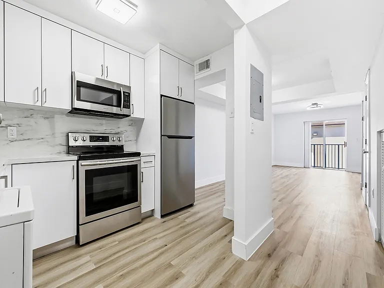 2925 W 80th St #208 — Photo 11