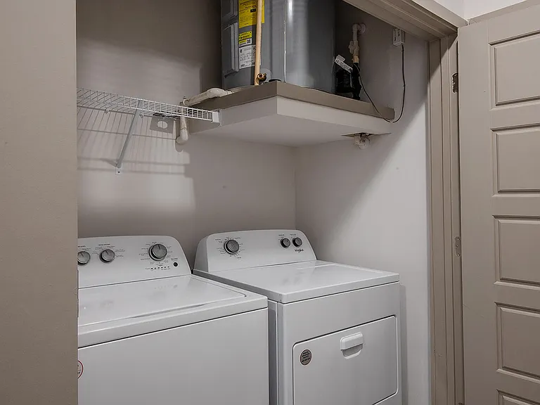 Full-size Washer and Dryer